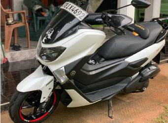 Yamaha NMAX